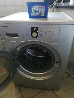 SILVER 8KG SAMSUNG FRONT LOADER