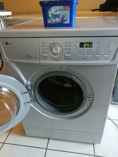 SILVER 7.5KG LG FRONT LOADER