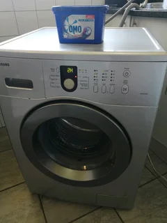 SILVER 8KG SAMSUNG FRONT LOADER