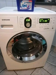 8KG SAMSUNG ECOBUBBLE FRONT LOADER