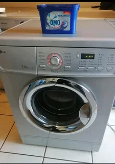 SILVER 7.5KG LG FRONT LOADER