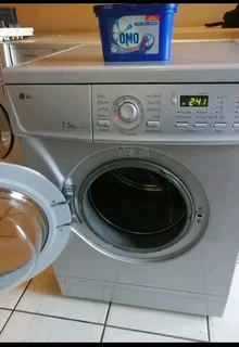 SILVER 7.5KG LG FRONT LOADER