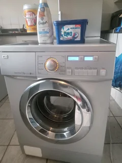 Silver 7.5kg Lg Direct Drive Front Loader