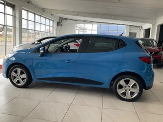 2013 Renault Clio IV  Hatchback 900T Expression manual petrol