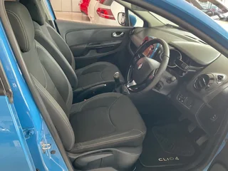 2013 Renault Clio IV  Hatchback 900T Expression manual petrol