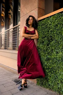 Formal Street Photography R35