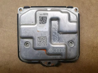 AUDI A3 S3 RS3 8V FL FULL LED HEADLIGHT Control Module - 8S0907397D