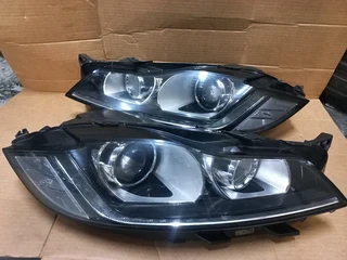 2017 - 2020 Jaguar F-pace, Xf Left  &amp; Right Led Xenon Headlights Available For Sale.