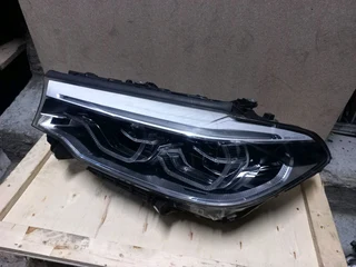 BMW 5er G30 G31 G38 M5 F90 Adaptive LED Headlamp.