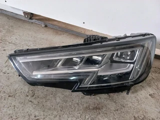 Audi A4 S4 B9 Matrix LED Headlamp.