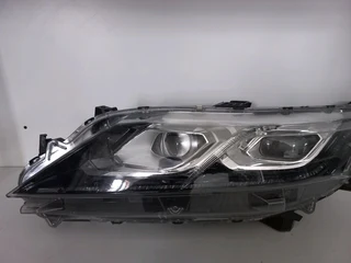 2020 Mitsubishi Eclipse Cross Lhs Full Led Headlight.