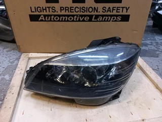 Mercedes-Benz C-Class W204 C63 AMG Bi-xenon Headlight.