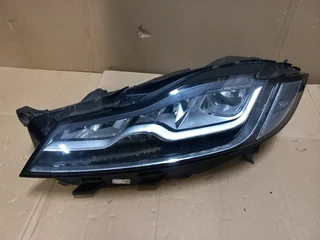 2016 - 2018 Jaguar Xf F-pace Left Led Technology Headlight.