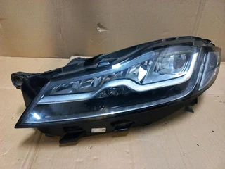 2016 - 2018 JAGUAR XF F-Pace Left LED Technology Headlight.