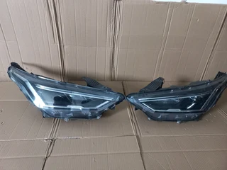 2020 - 2023 Nissan Magnite Headlights.