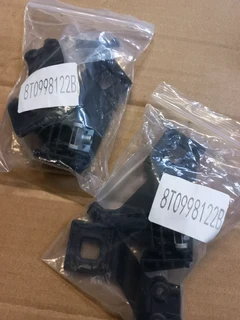 Audi A4 A5 S RS Headlight Tab Brackets Repair Kit/Clips set.