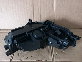 Audi A4 B9 8W0 Right Matrix LED Headlight.