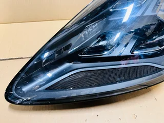 Porsche Cayenne 959 Turbo GTS Left Full LED Light.