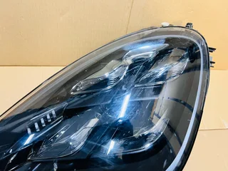 Porsche Cayenne 959 Turbo GTS Left Full LED Light.