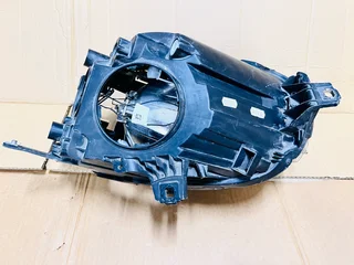 MINI Cooper Base F54 Left Halogen Headlight.
