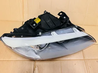 BMW 3 series, E92 E93 M3 LCI Right Xenon Headlight.