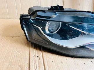 Audi A4 B8 Right Xenon Headlight.