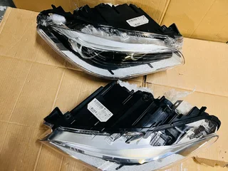 2014 - 2016 BMW 5 series, F10 F11 ,528i 530i 535i 550i Adaptive LED Headlights.