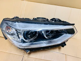 2018 - 2020 BMW X3 X4 series, G01 G02 Drivers side Xenon Headlight.
