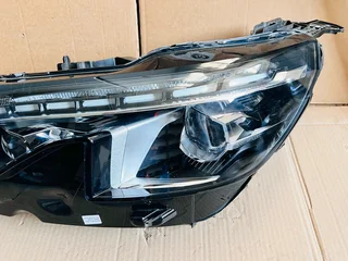 2017 PEUGEOT 3008 5008 Left Full LED Headlight.