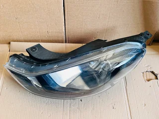 2023 Hyundai Grand i10 Left Halogen Headlight.