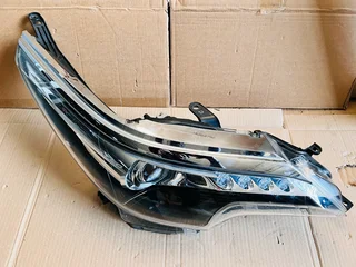 2018 Toyota Fortuner GD6 Right Bi-Beam LED Headlight.