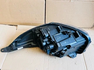 2021 - 2023 Kia Picanto Right LED Xenon Headlight.
