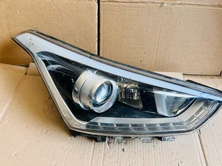 2016 - 2020 Hyundai Creta Right Headlight.