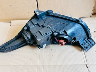 2016 - 2020 Hyundai Creta Right Headlight.