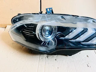 2018 - 2022 Ford Mustang Right Full LED Headlight.