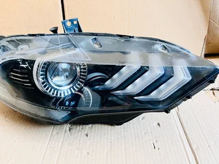 2018 - 2022 Ford Mustang Right Full LED Headlight.