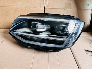 2015 Volkswagen Multivan/Transporter T6 Left LED Headlight.