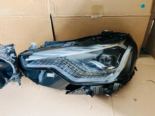 2022 - 2025 BMW 2 Series ,M2 G42 G87 230i M240i Gold LED Headlights.