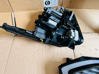 2022 - 2024 KIA Sportage SX / EX / LX Left &amp; Right Full LED Headlights.