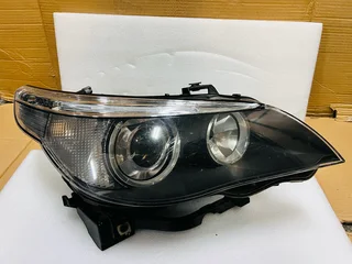 2004-2007 BMW E60 525i 528i 550i Right HID Xenon Dynamic Headlight OEM