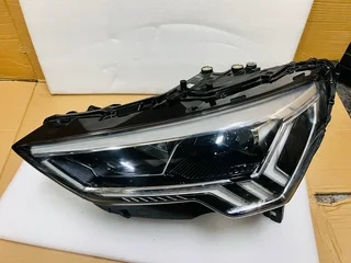2019-2022 Audi Q3 SQ3 RSQ3 Left Driver Side LED Shadow Line Headlight..