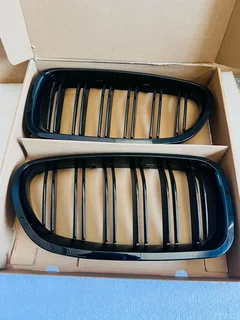 BMW 5 series, F10 F11 Front Bumper Kidney Grills Replacement.
