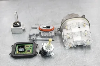 09-11 Bmw E90 E91 Lci Xenon Adaptive Headlight Ballast Bulb Turn Set Left Lm042