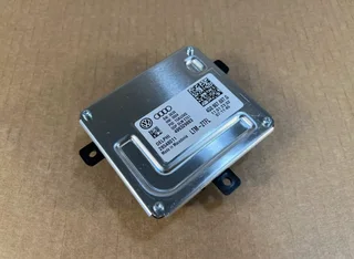 Audi VW Daytime Running LED Power Module Control Unit - 4G0907697G