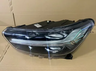 Volvo XC40 Left Full LED Headlight.