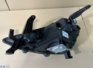 2023 2024 Isuzu MUX Right Driver Side Headlight.