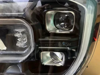 2020-2025 Ford Ranger Everest Next-Gen Left Matrix LED Headlight.