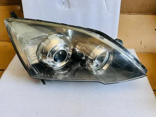 2007-2009 Honda Cr-v Right Driver Side Headlight.