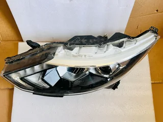 2014-2017 Nissan Qashqai J11 Left LED Headlight.