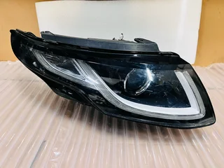 2016 Land Rover Range Rover Evoque Right Bi Xenon Headlight.
